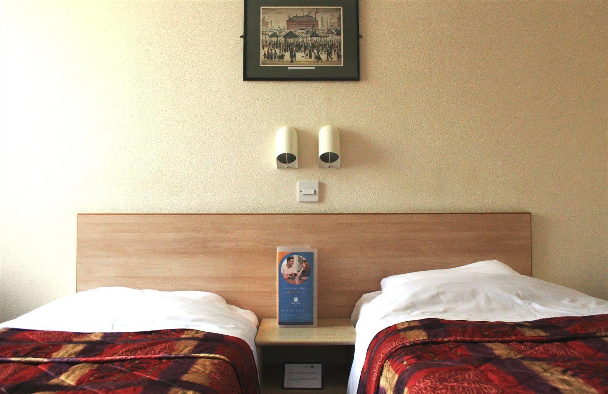Stay Inn Manchester Exterior photo